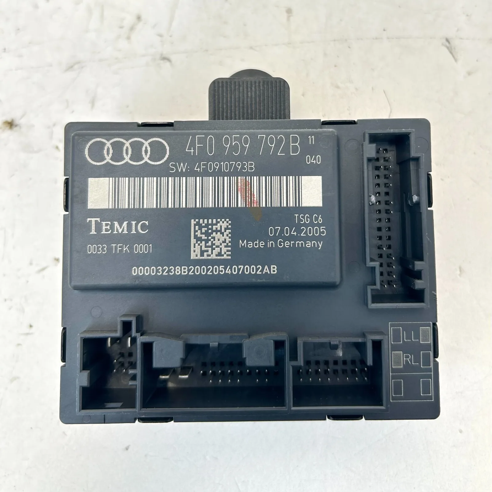 CENTRALINA PORTA ANTERIORE DESTRA AUDI A6 2.7 V6 TDI SW (C6)(2004-2011)