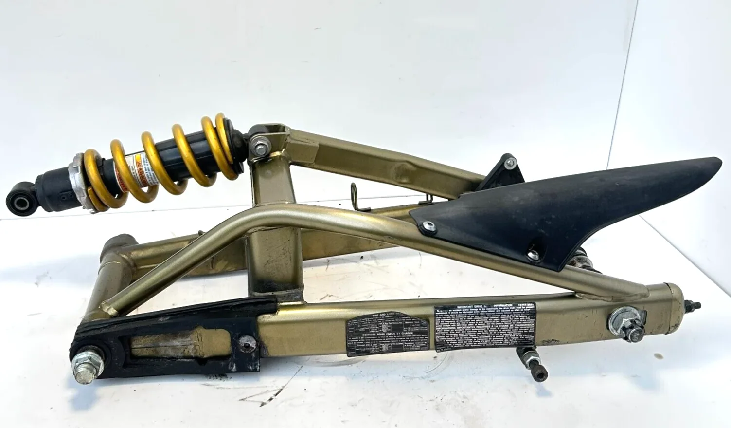 FORCELLONE POSTERIORE + AMMORTIZZATORE KAWASAKI ER-6N (2005-2009)(650 cc)(53 KW)