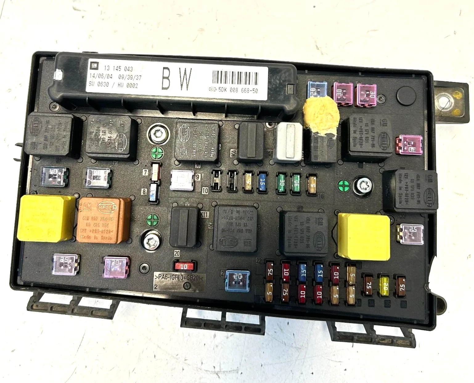 SCATOLA FUSIBILI OPEL ASTRA H (2004-2007) 1.7 CDTI 101 CV - 13145043