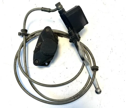 IMPIANTO FRENANTE POSTERIORE APRILIA SPORTCITY 125 (2004-2008) PINZA+POMPA FRENO