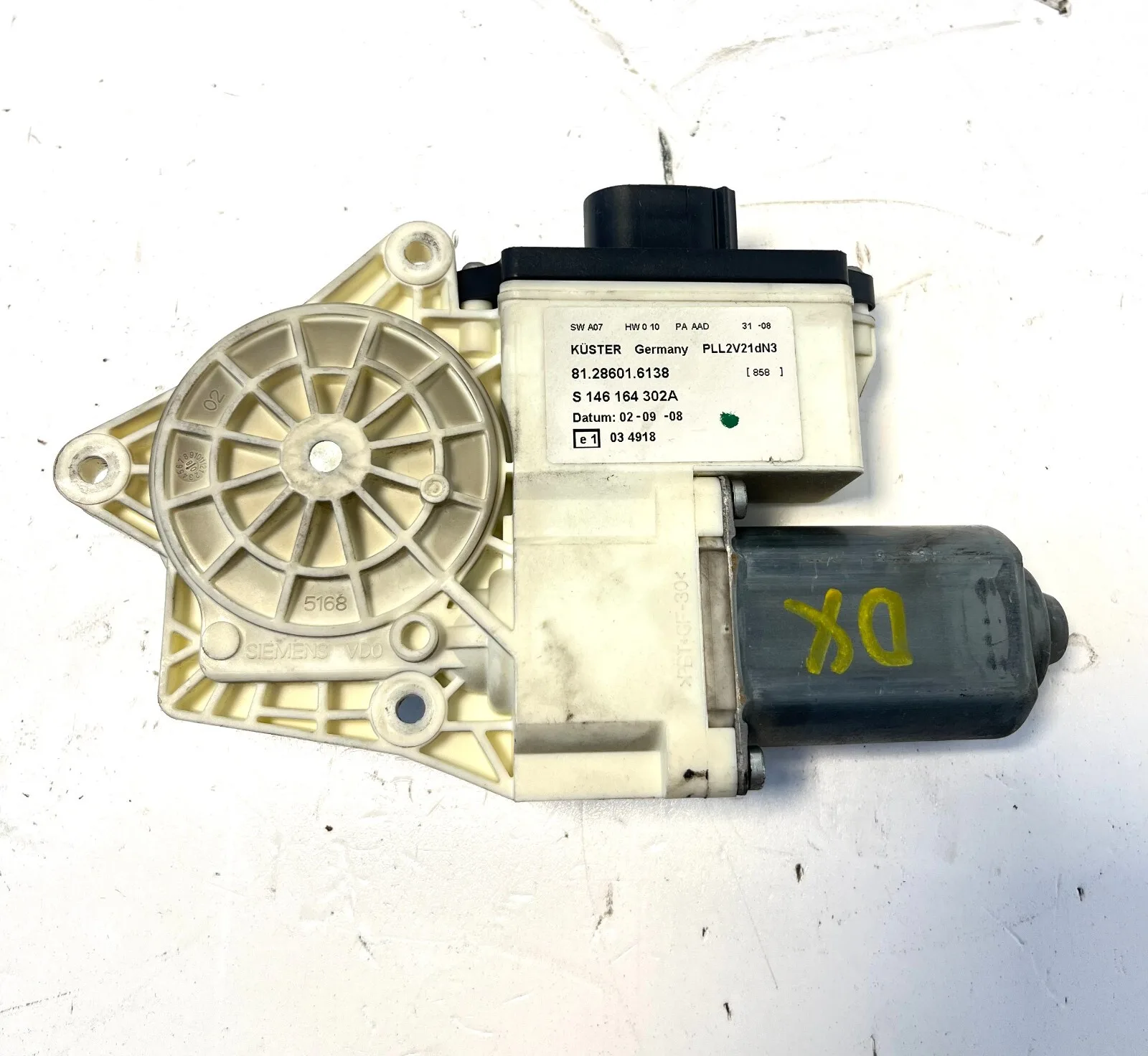 MOTORINO ALZACRISTALLO DESTRO MAN TGX 18.440 (2007 - 2011) ALZAVETRO DX