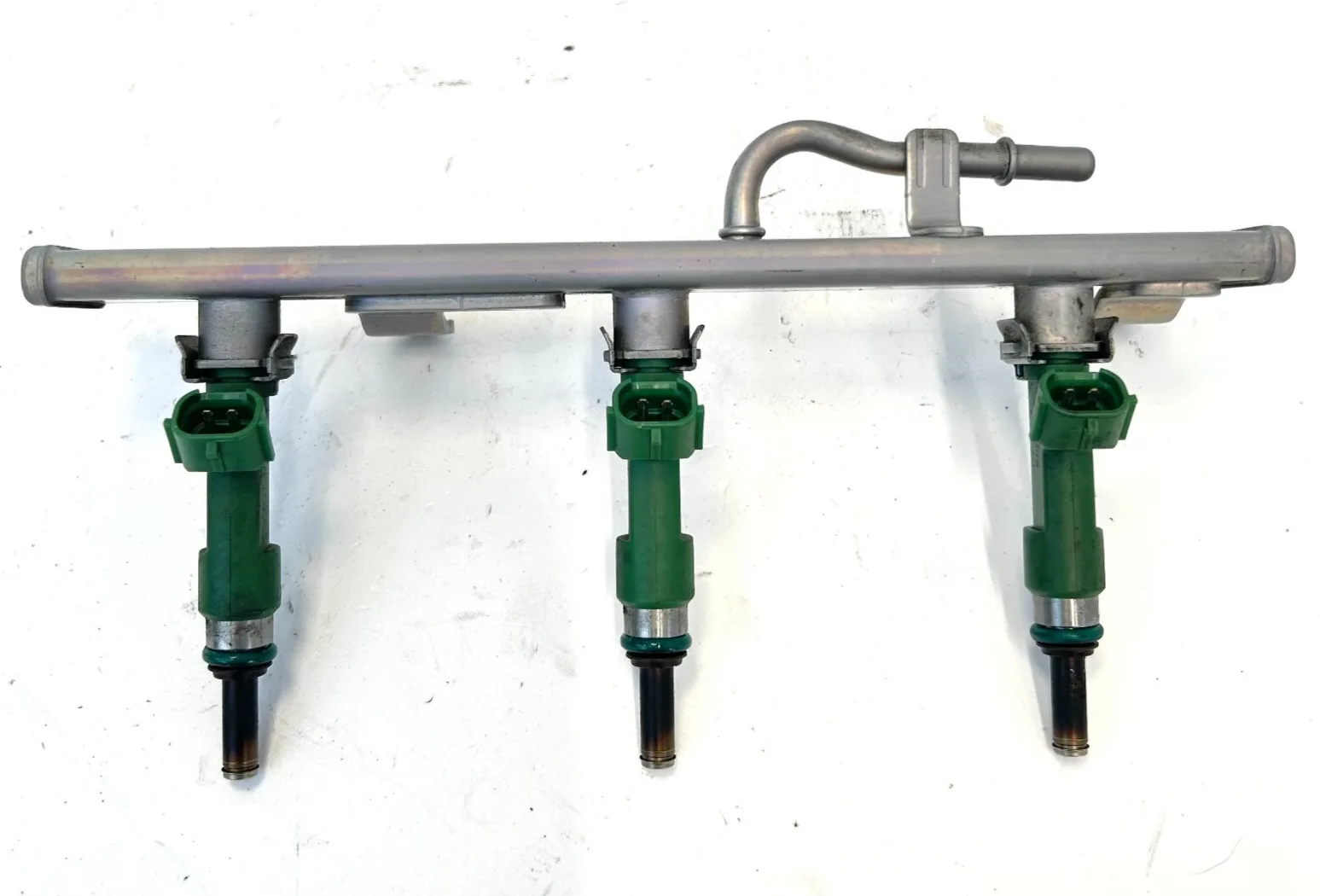 INIETTORI RENAULT CLIO 5 SERIE 1.0 TCE (2019 IN POI) TUBO INIEZIONE - 175204021R