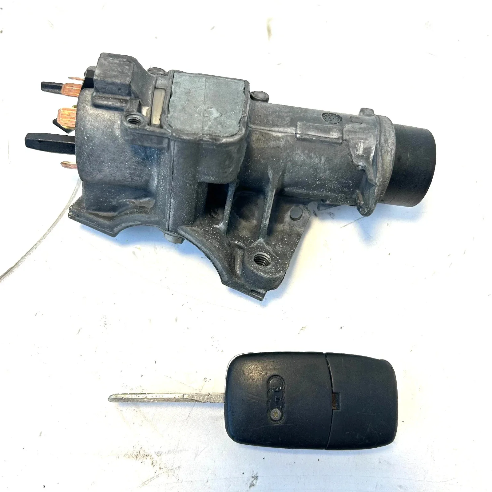 BLOCCHETTO ACCENSIONE AUDI A2 1.4 TDI (2000-2005) BLOCCASTERZO CHIAVE