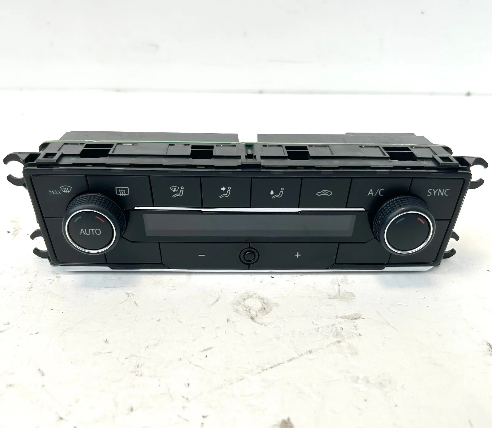 COMANDI CLIMA VOLKSWAGEN POLO 6 SERIE (2017 IN POI) 1.0 MPI 75 CV - COMANDO A/C