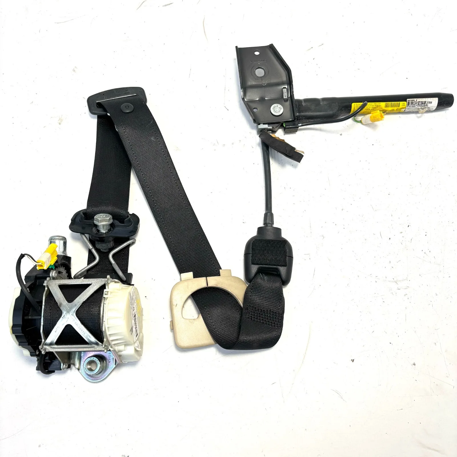 CINTURA DI SICUREZZA ANTERIORE DESTRA LANCIA DELTA (2008-2015) 1.6 MULTIJET - DX